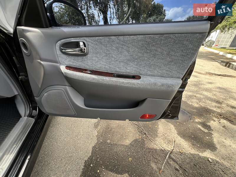 Седан Kia Magentis 2004 в Луцке