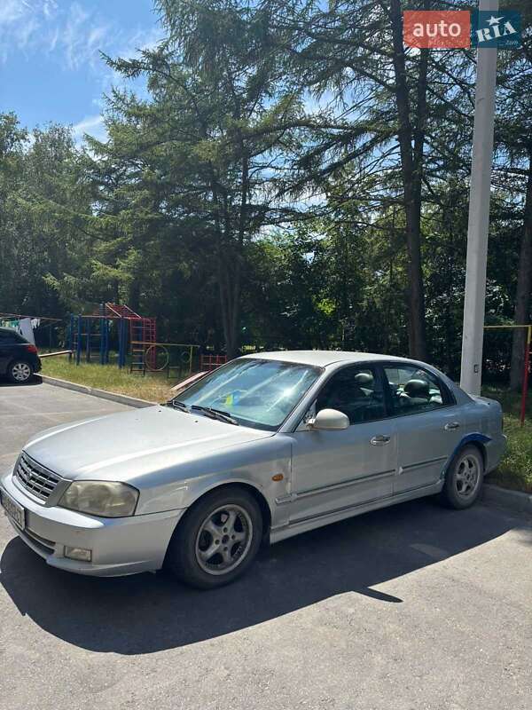 Kia Magentis 2001