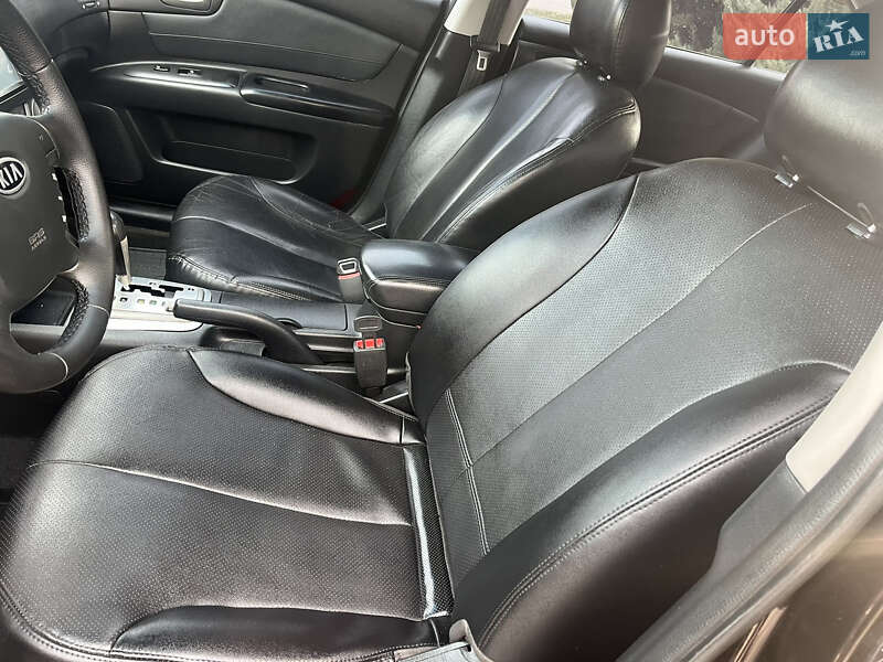 Седан Kia Magentis 2007 в Запорожье