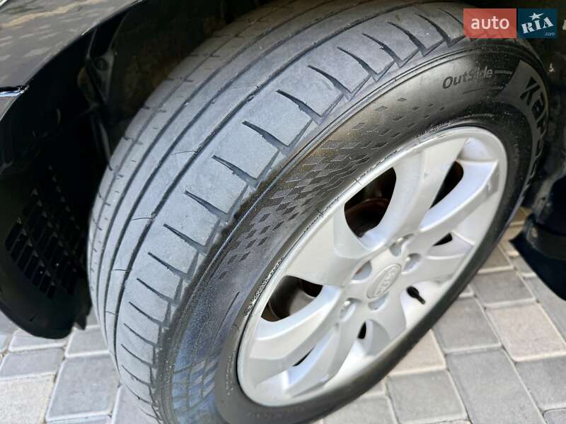 Седан Kia Magentis 2008 в Одессе