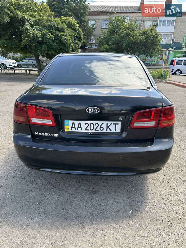 Седан Kia Magentis 2008 в Первомайске