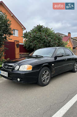 Седан Kia Magentis 2004 в Киеве