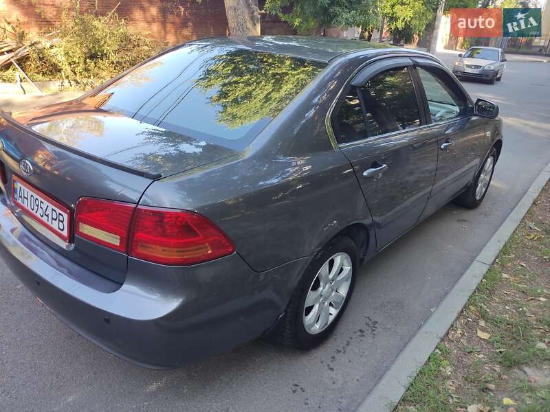 Седан Kia Magentis 2007 в Дніпрі