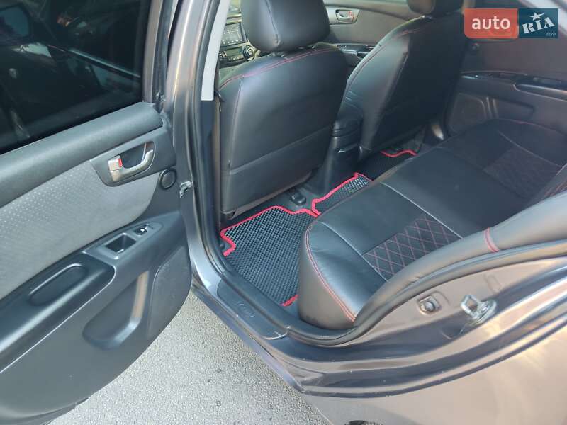 Седан Kia Magentis 2007 в Дніпрі