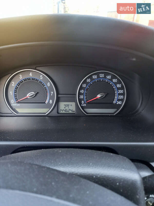 Седан Kia Magentis 2006 в Кременчуге