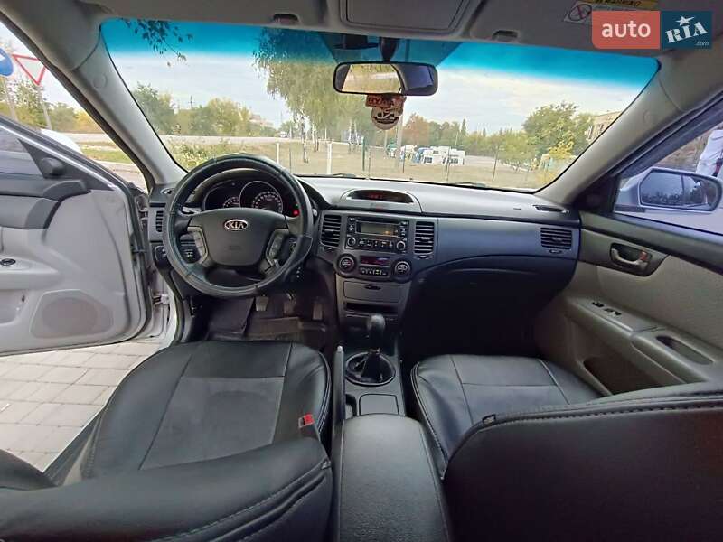 Седан Kia Magentis 2008 в Александрие фото 22 Седан Kia Magentis 2008 в Александрие
