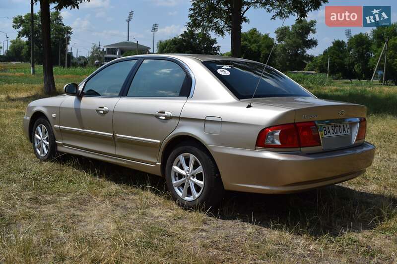 Седан Kia Magentis 2004 в Олександрії