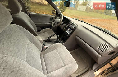 Седан Kia Magentis 2006 в  фото 19 Седан Kia Magentis 2006 в