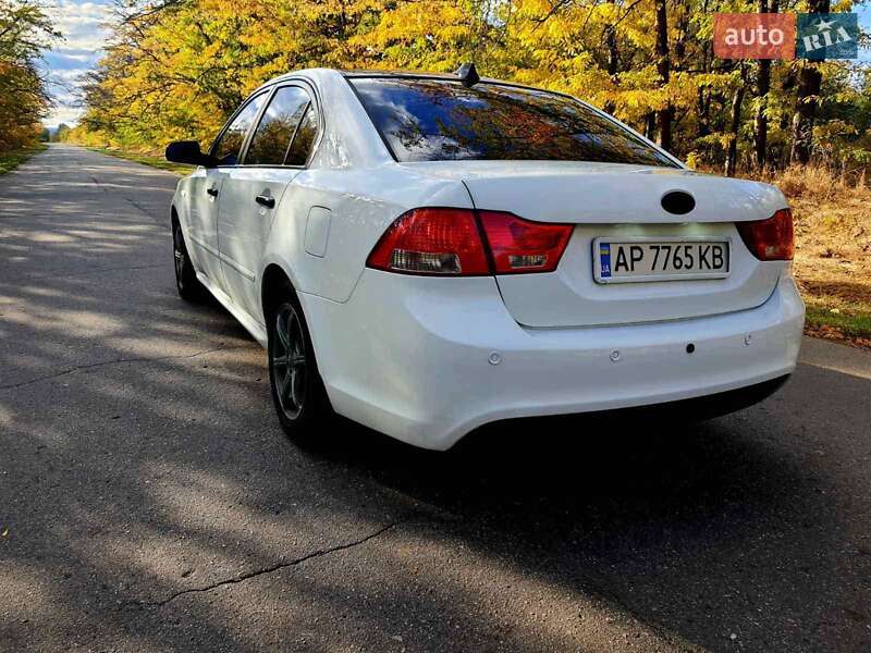 Седан Kia Magentis 2008 в Запоріжжі фото 2 Седан Kia Magentis 2008 в Запоріжжі