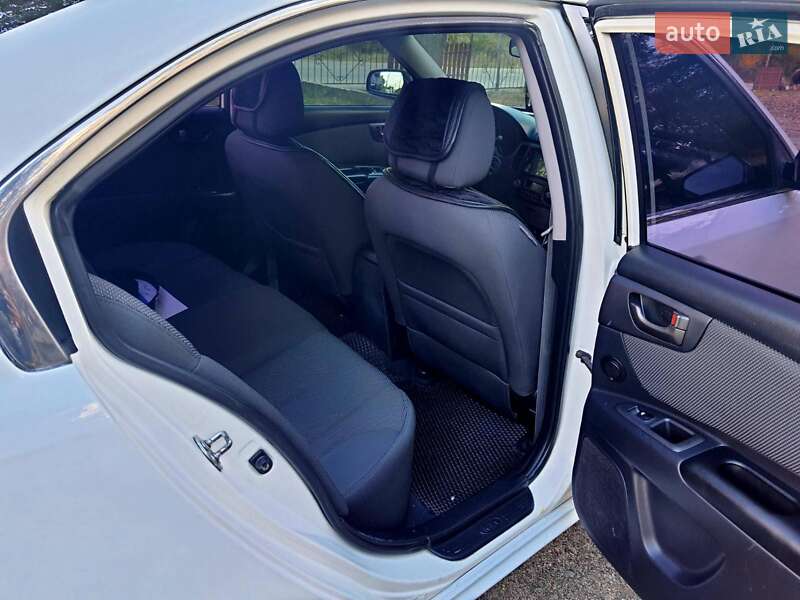 Седан Kia Magentis 2008 в Запоріжжі фото 13 Седан Kia Magentis 2008 в Запоріжжі