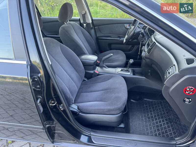 Седан Kia Magentis 2006 в Львове