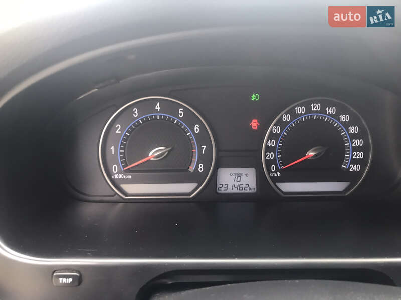 Седан Kia Magentis 2007 в Ромнах