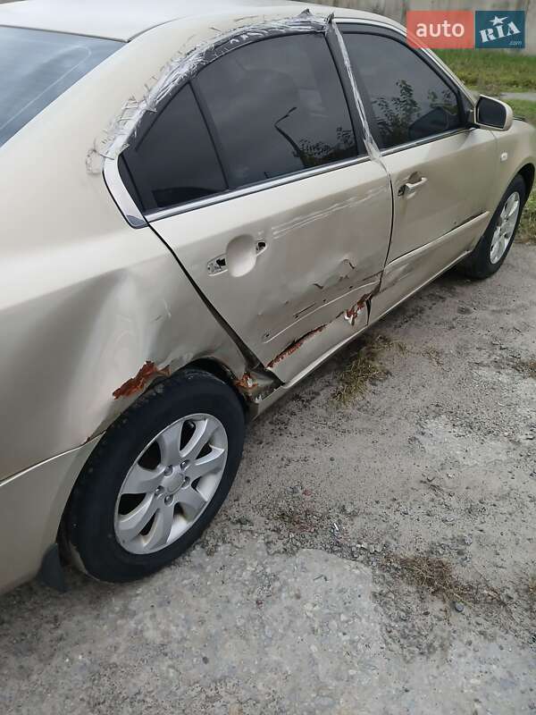 Седан Kia Magentis 2007 в Киеве фото 10 Седан Kia Magentis 2007 в Киеве