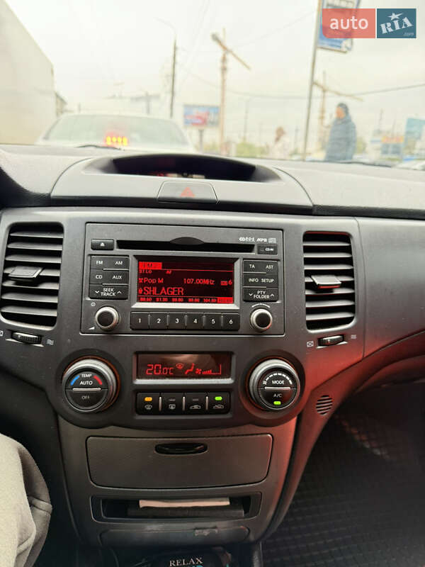 Седан Kia Magentis 2008 в Виннице