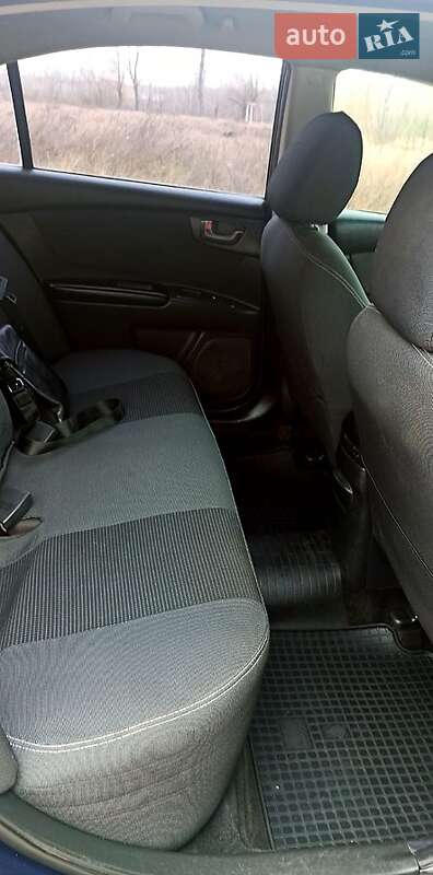 Седан Kia Magentis 2007 в Харкові