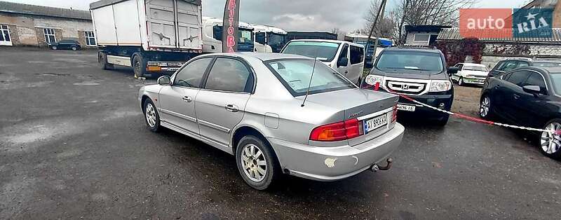 Kia Magentis 2002