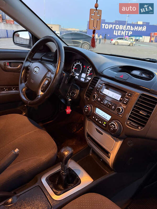 Седан Kia Magentis 2007 в Тернополе