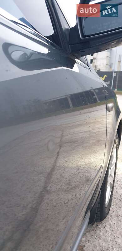 Седан Kia Magentis 2008 в Києві