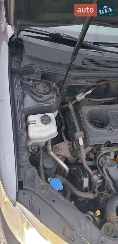 Седан Kia Magentis 2008 в Києві