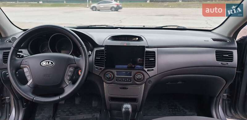 Седан Kia Magentis 2008 в Києві