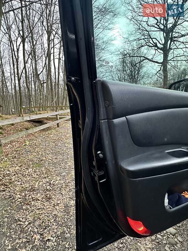 Седан Kia Magentis 2007 в Моршині