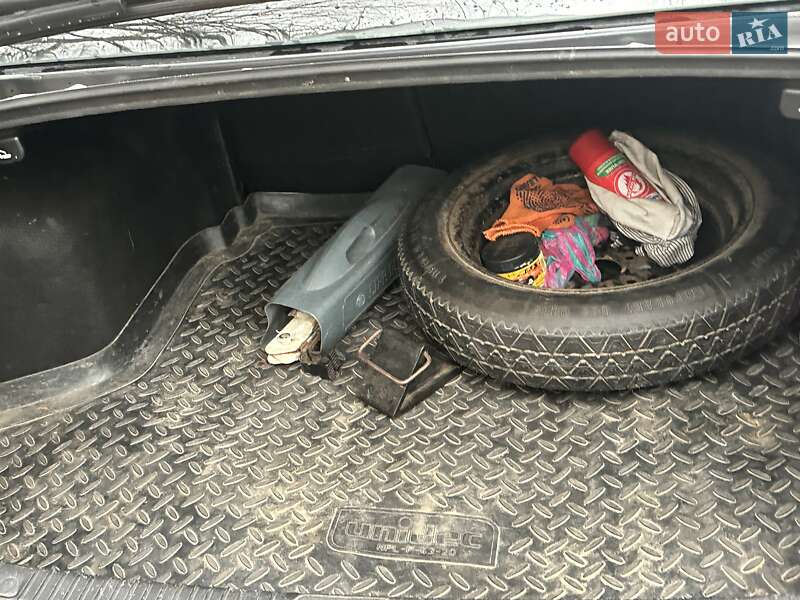 Седан Kia Magentis 2007 в Моршині