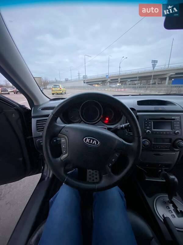 Седан Kia Magentis 2008 в Киеве