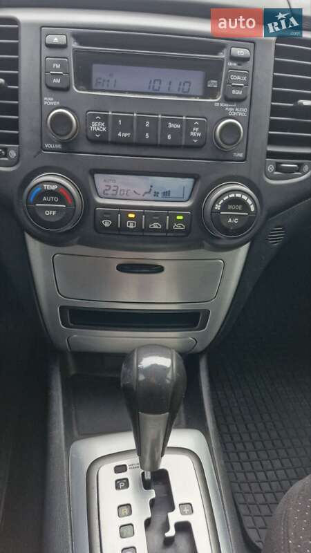 Седан Kia Magentis 2008 в Киеве