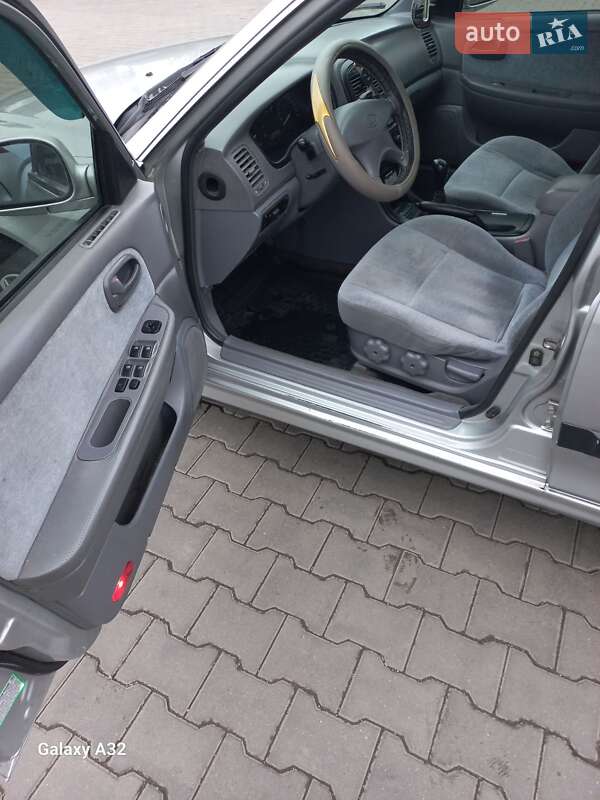 Седан Kia Magentis 2003 в Одесі фото 5 Седан Kia Magentis 2003 в Одесі