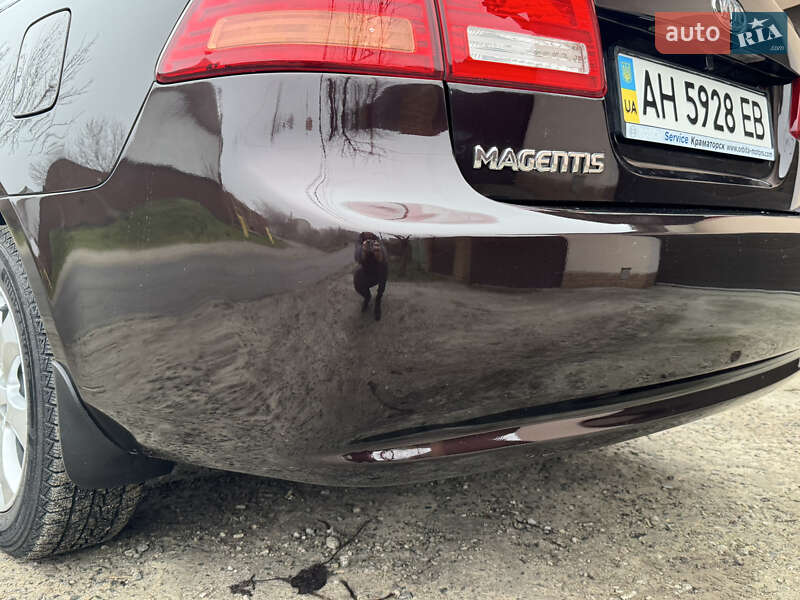 Седан Kia Magentis 2008 в Кам'янському