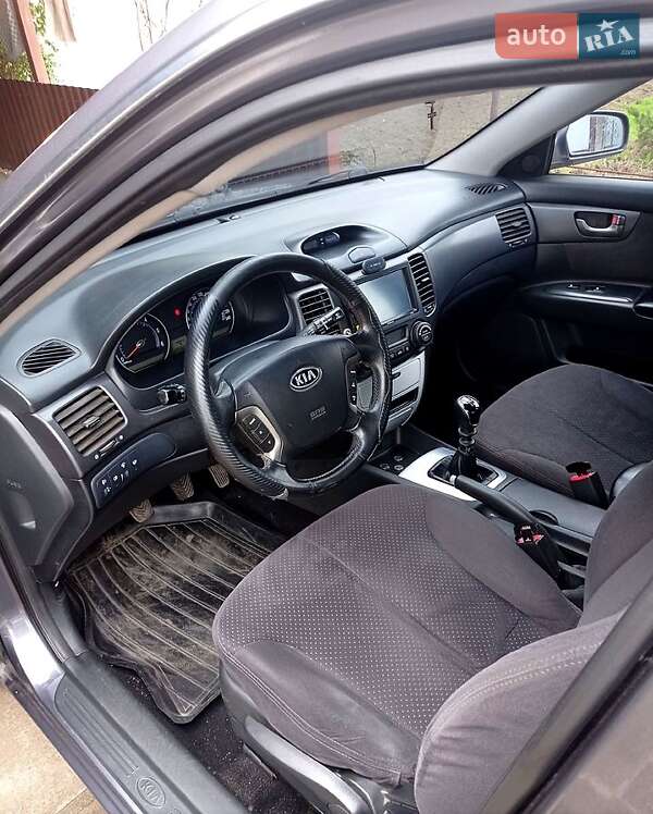 Седан Kia Magentis 2006 в Белгороде-Днестровском фото 6 Седан Kia Magentis 2006 в Белгороде-Днестровском