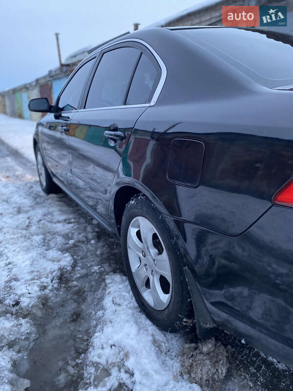 Седан Kia Magentis 2009 в Лозовой