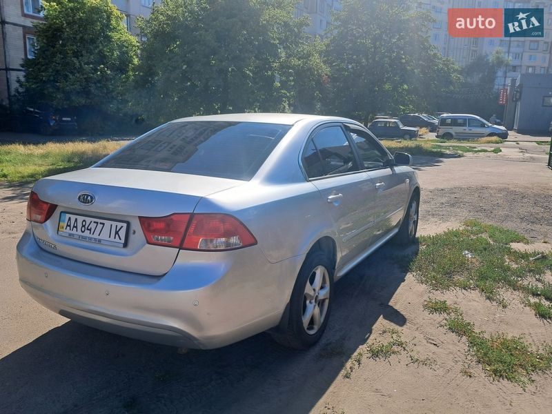 Седан Kia Magentis 2009 в Киеве