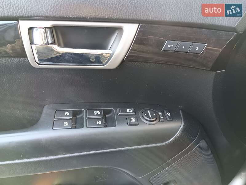 Внедорожник / Кроссовер Kia Mohave 2011 в Киеве фото 12 Внедорожник / Кроссовер Kia Mohave 2011 в Киеве