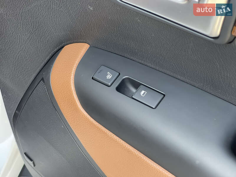 Внедорожник / Кроссовер Kia Mohave 2017 в Киеве