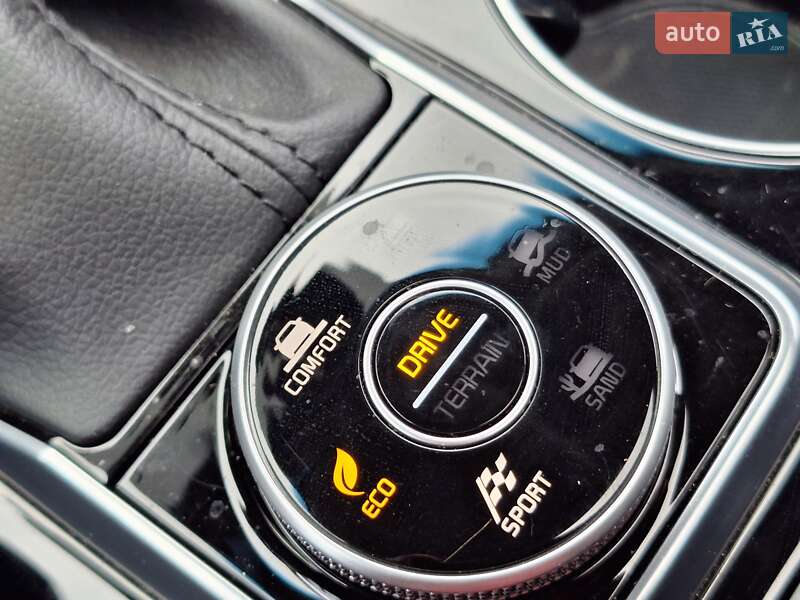 Позашляховик / Кросовер Kia Mohave 2022 в Одесі