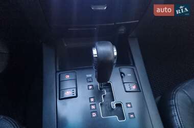 Внедорожник / Кроссовер Kia Mohave 2012 в 