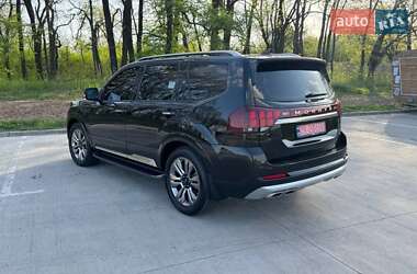 Позашляховик / Кросовер Kia Mohave 2022 в 