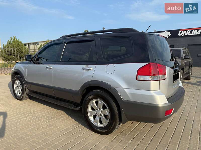 Внедорожник / Кроссовер Kia Mohave 2009 в Одессе фото 5 Внедорожник / Кроссовер Kia Mohave 2009 в Одессе