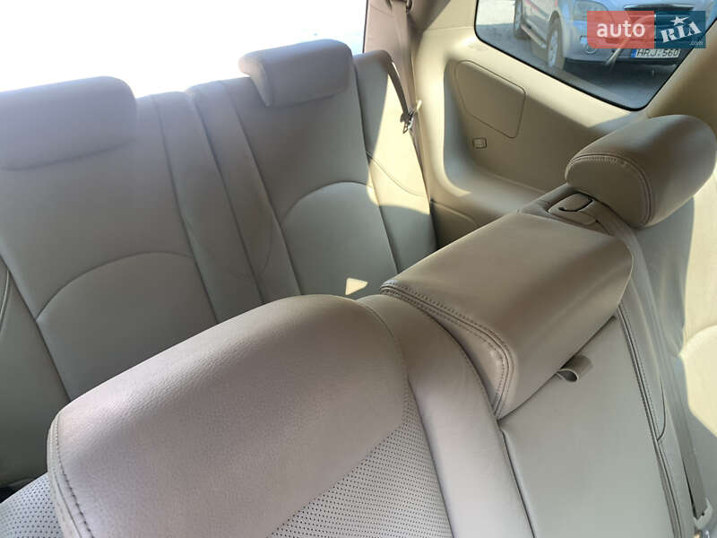 Позашляховик / Кросовер Kia Mohave 2011 в Немирові