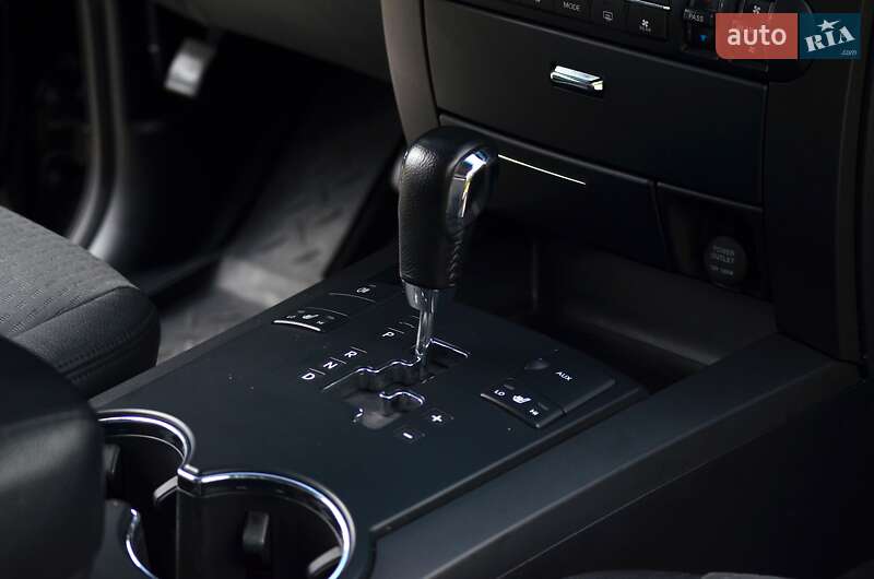 Позашляховик / Кросовер Kia Mohave 2011 в Дніпрі