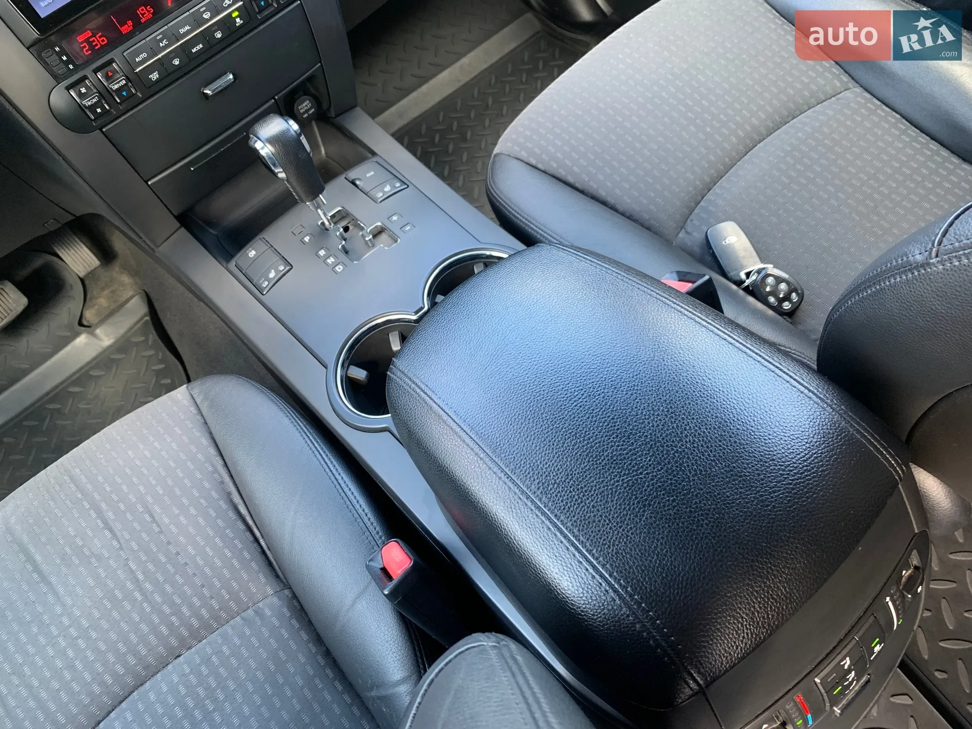 2010 Kia Mohave (Borrego) - мініатюра 37