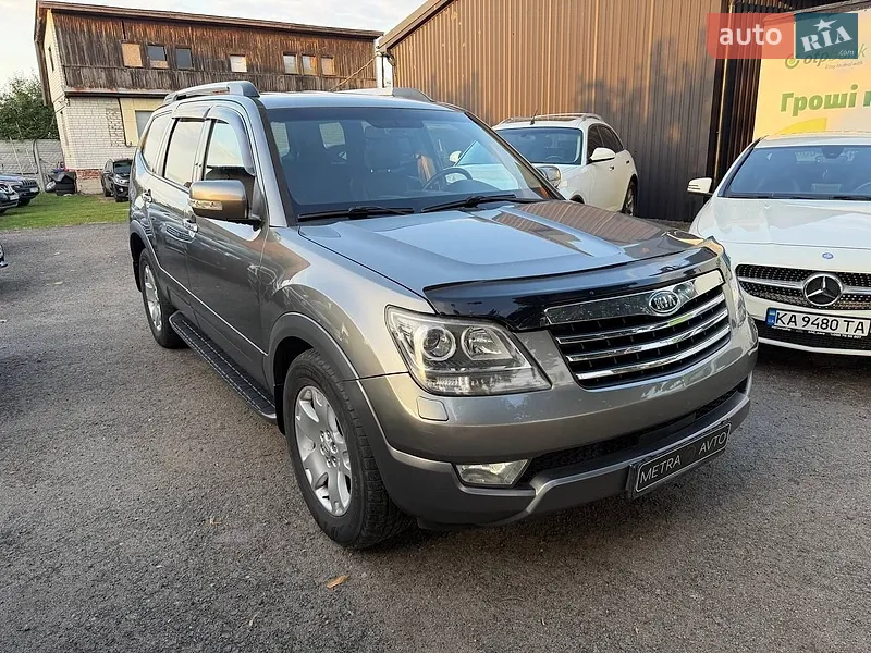 Kia Mohave 2011