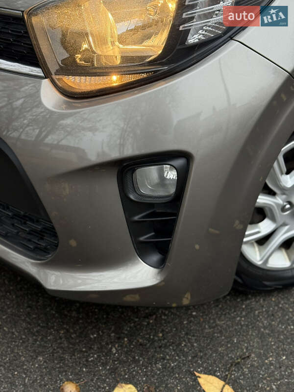 Хэтчбек Kia Morning 2018 в Чернигове