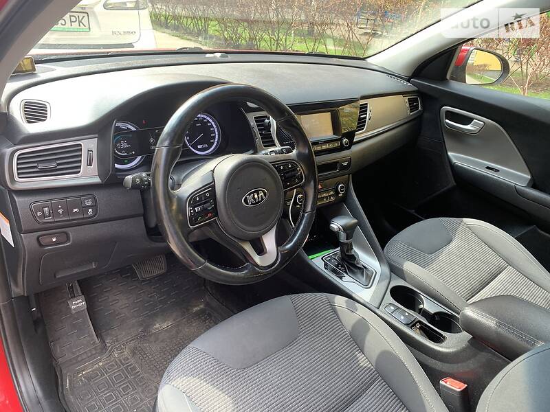 Хетчбек Kia Niro 2018 в Києві