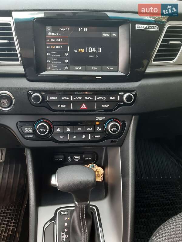 Позашляховик / Кросовер Kia Niro 2019 в Чернігові фото 13 Позашляховик / Кросовер Kia Niro 2019 в Чернігові