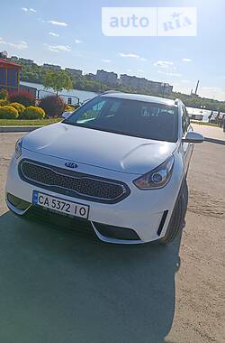 Позашляховик / Кросовер Kia Niro 2019 в Умані
