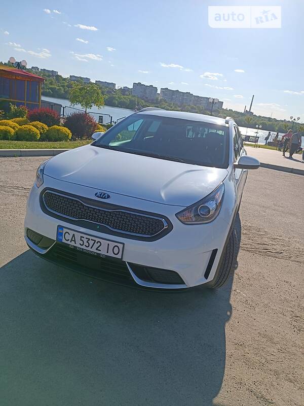 Внедорожник / Кроссовер Kia Niro 2019 в Умани