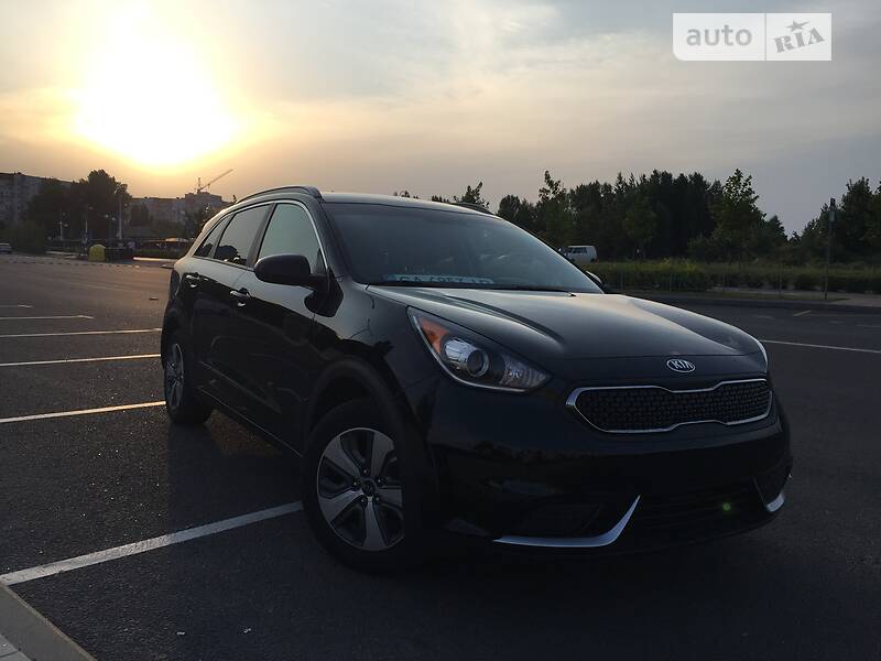 Внедорожник / Кроссовер Kia Niro 2018 в Черкассах