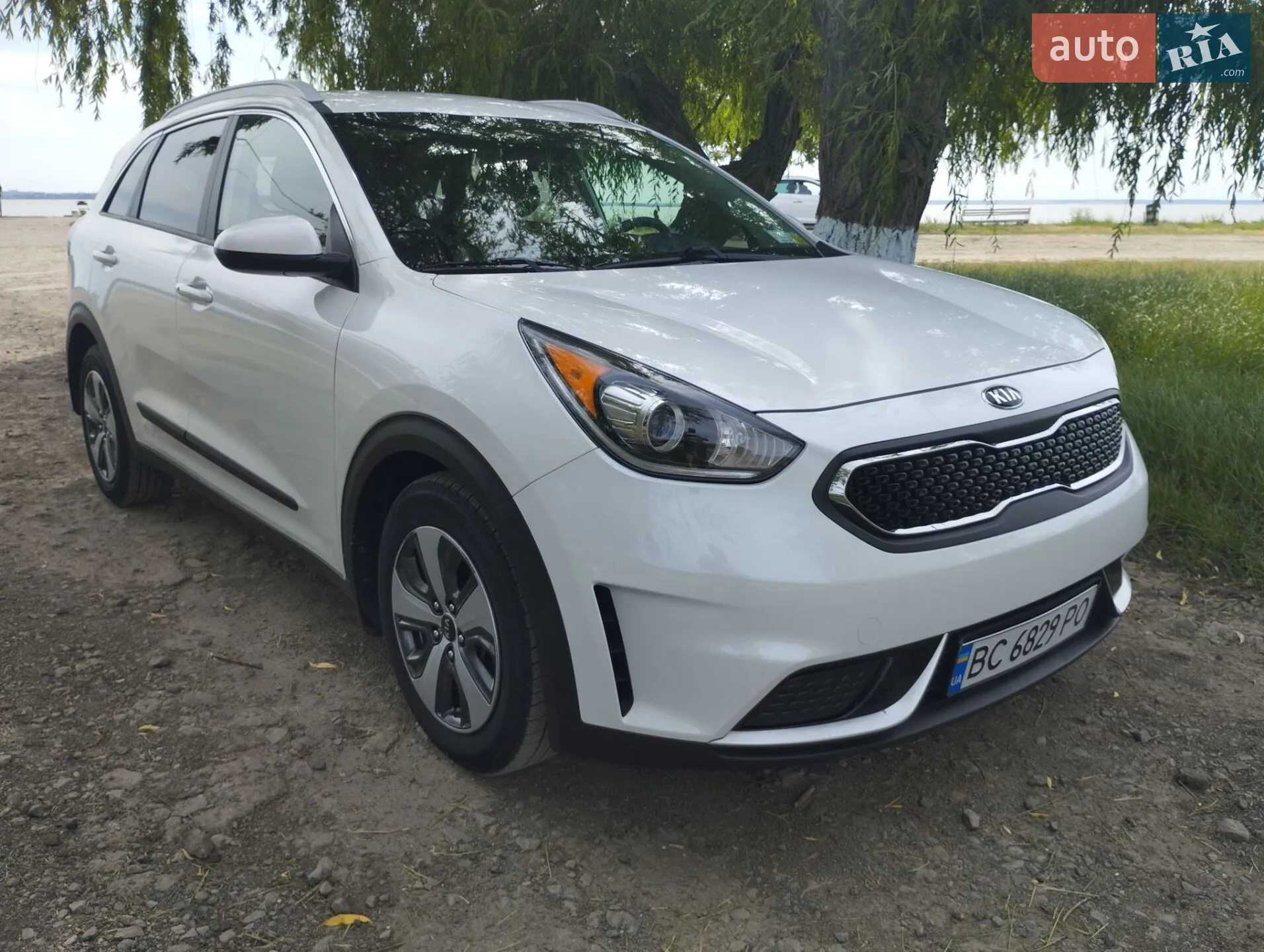 2017 Kia Niro - мініатюра 2